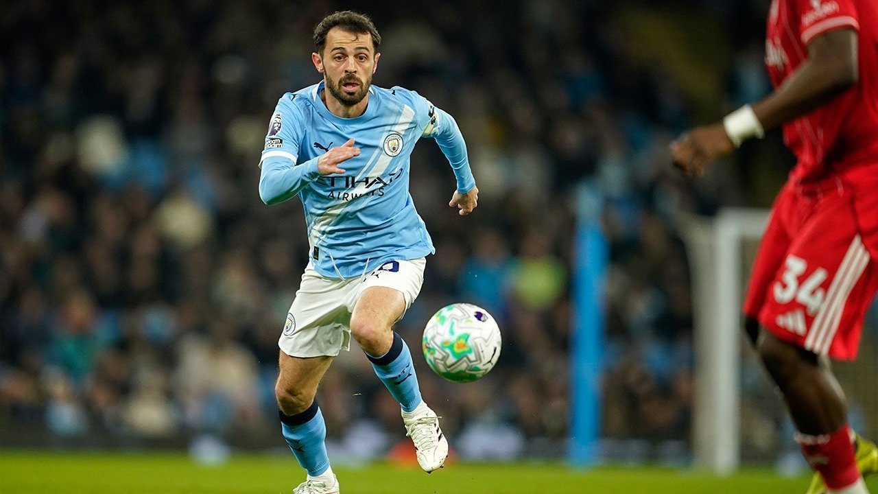 Ketika Pep Guardiola 'Marah' Kepada Bernardo Silva, Ada Apa?