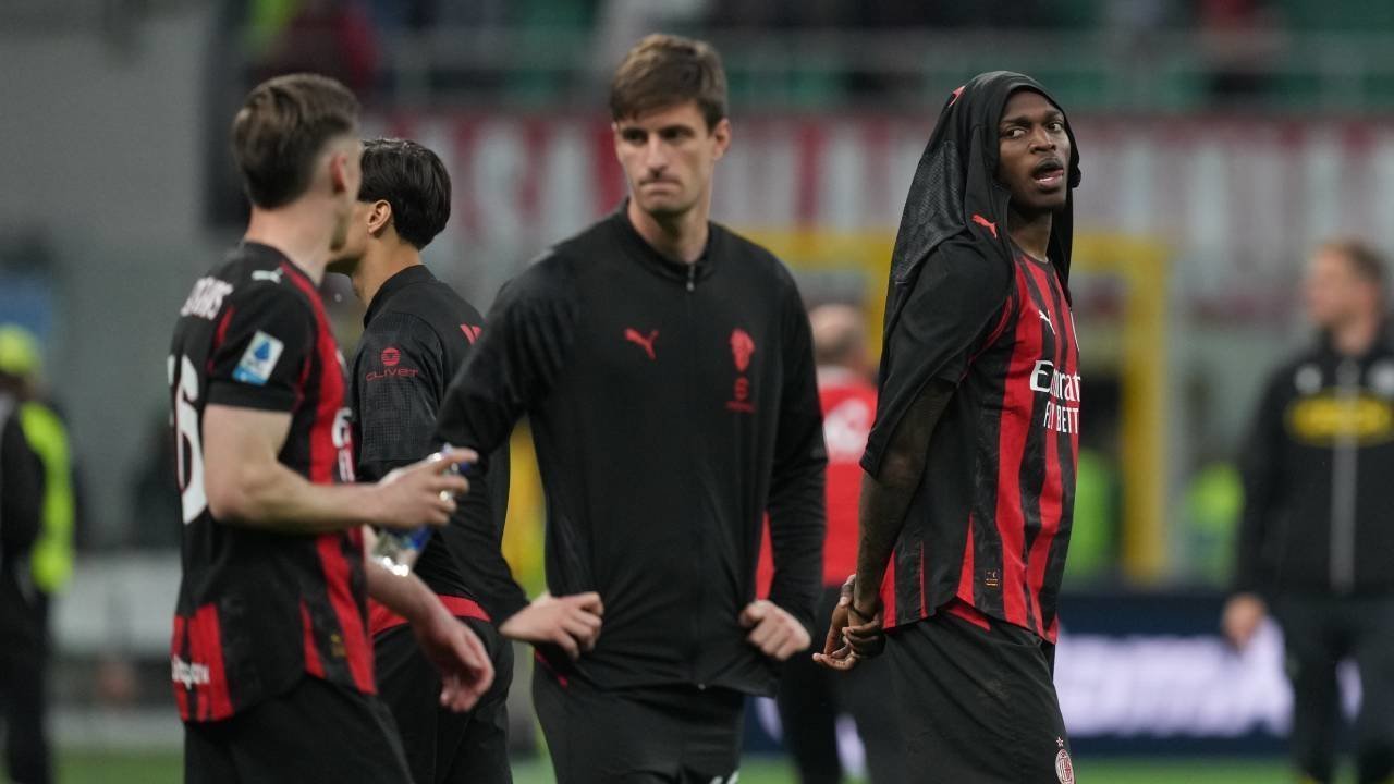AC Milan Pertimbangkan Jual 3 Gelandang demi Rekrutan Baru, Siapa Saja?