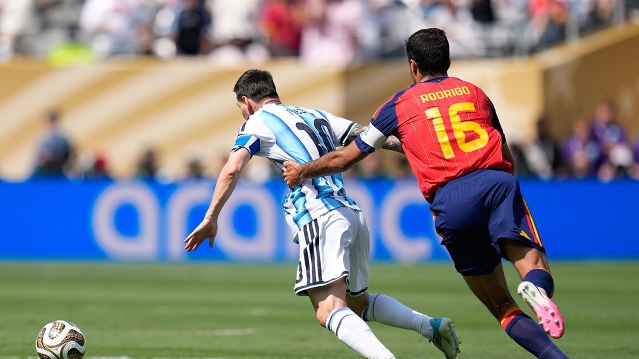 library_upload_24_2026_07_1280x720_rodri-messi_a2a6fb9